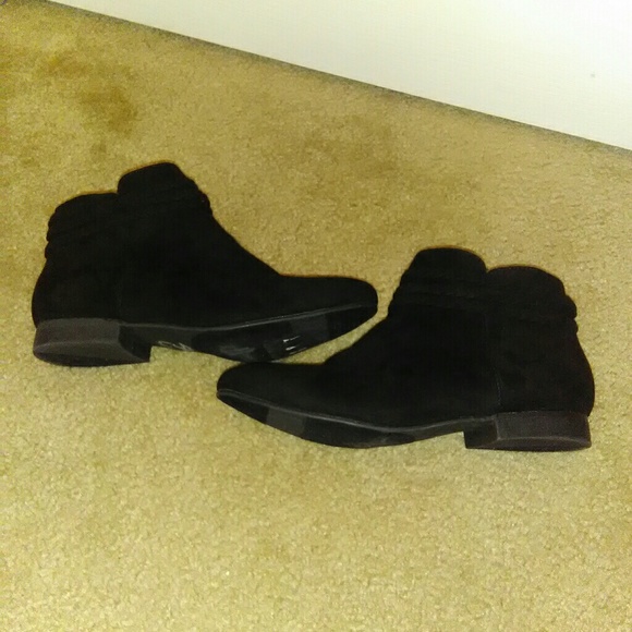 Nd new Directions - Picture 3 of 5